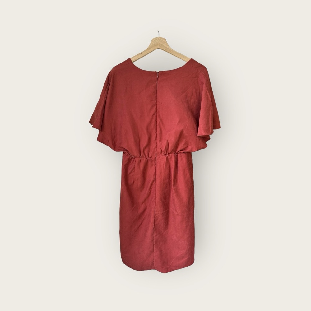 New Julia Jordan Flutter Sleeve Twist Front Dress - image 6